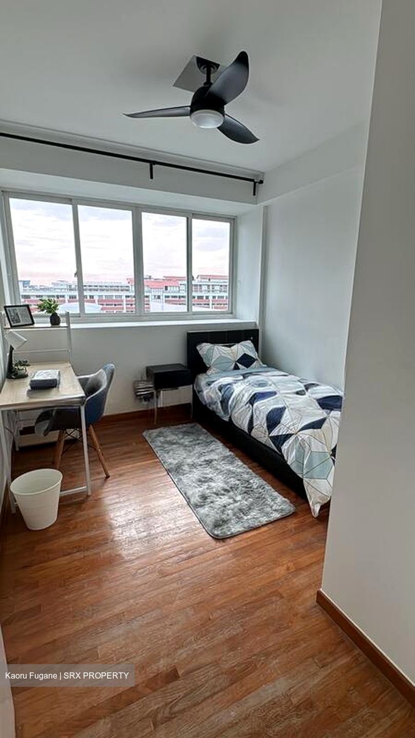 The Esparis (D18), Condominium #496297961